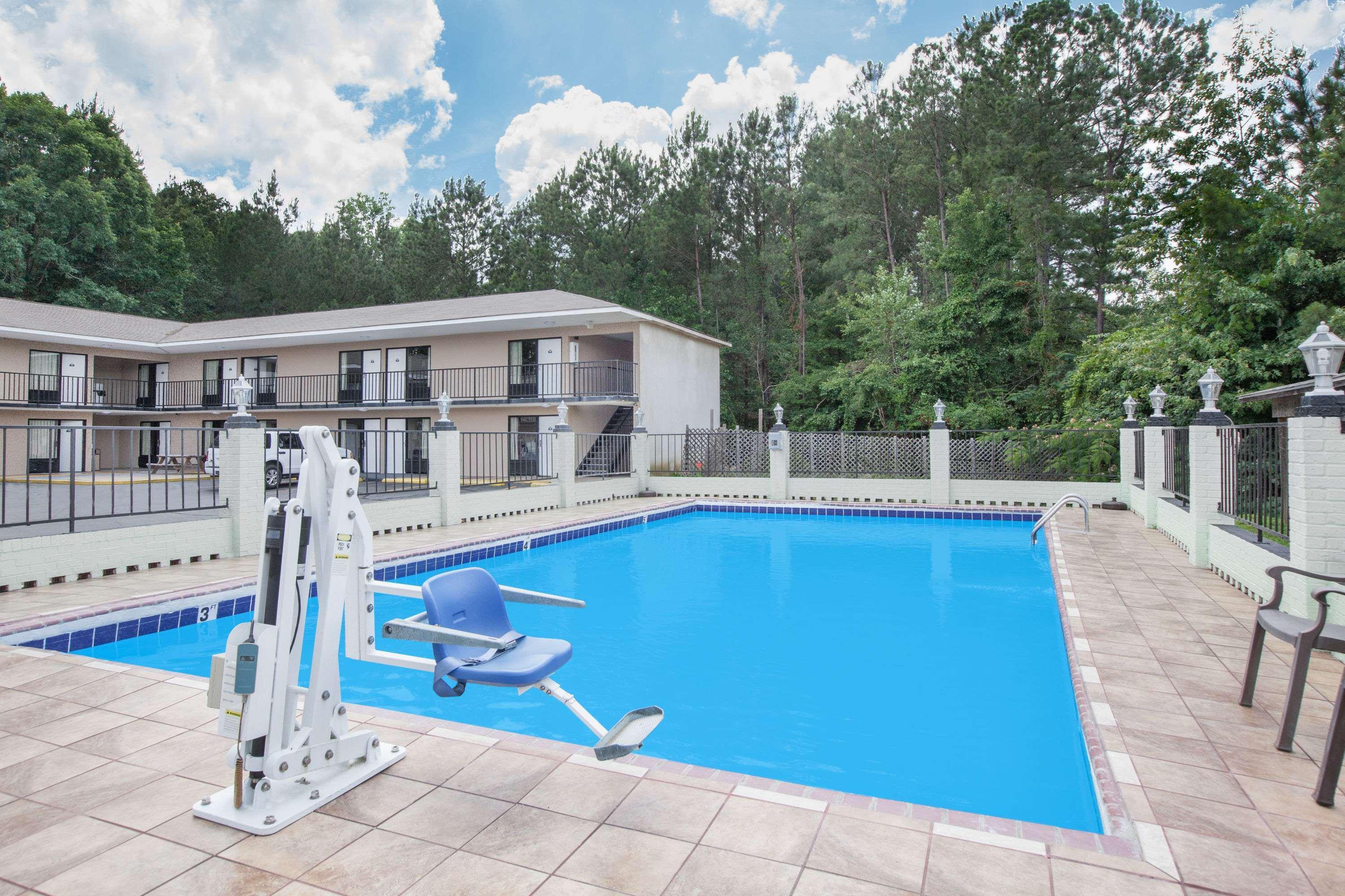 Days Inn By Wyndham Newton Ms I-20 Esterno foto